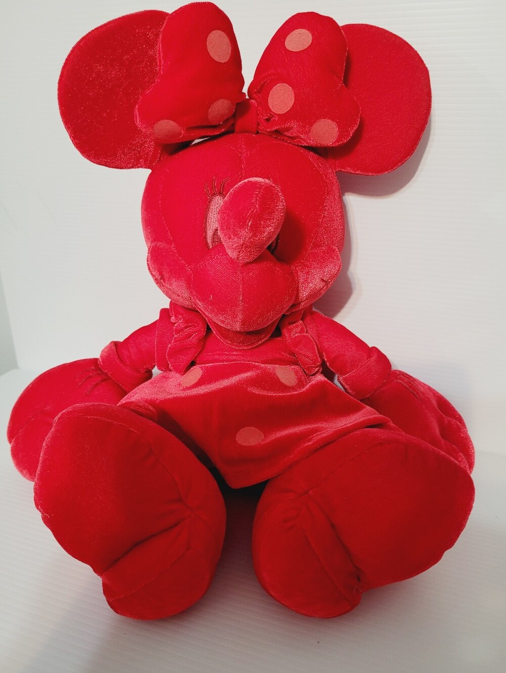 Disney Store Red Minnie Mouse Plush 17" Polka Dot Stuffed Animal